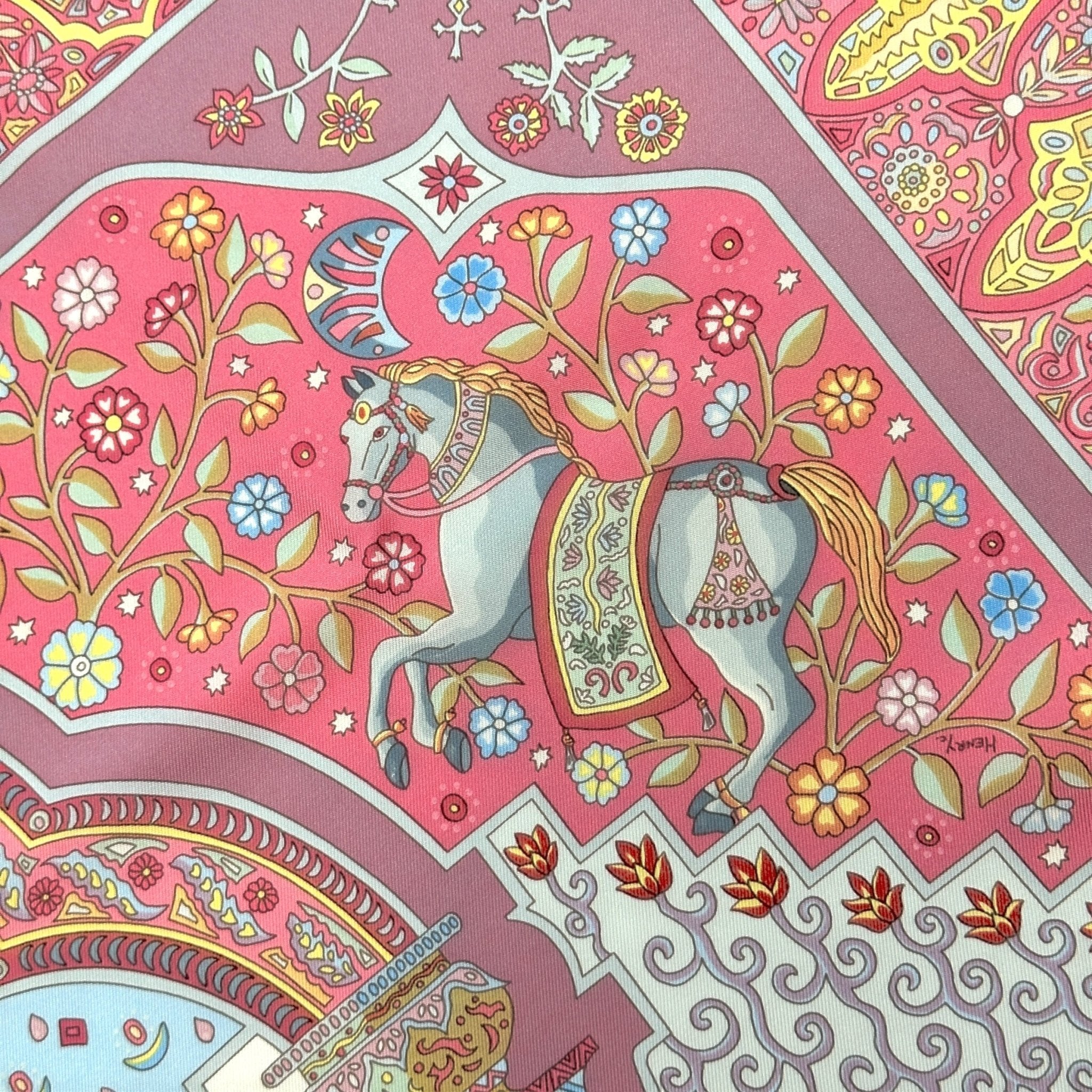 dessin de cheval foulard carre hermes aux portes du palais rose