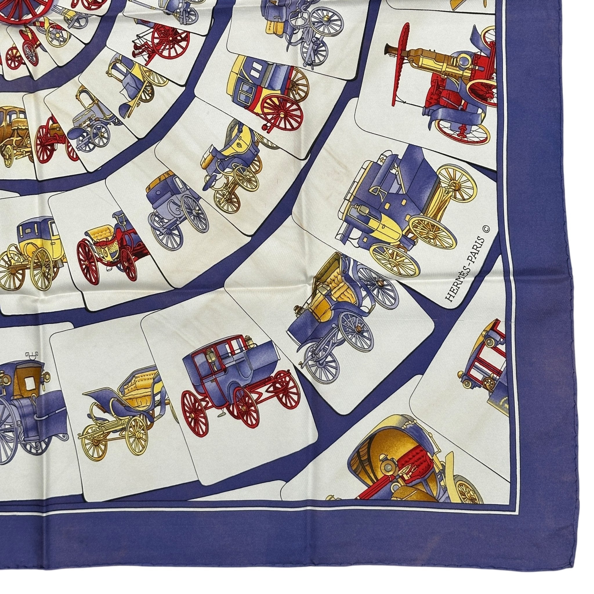 coin inferieur droit avec petites salissures