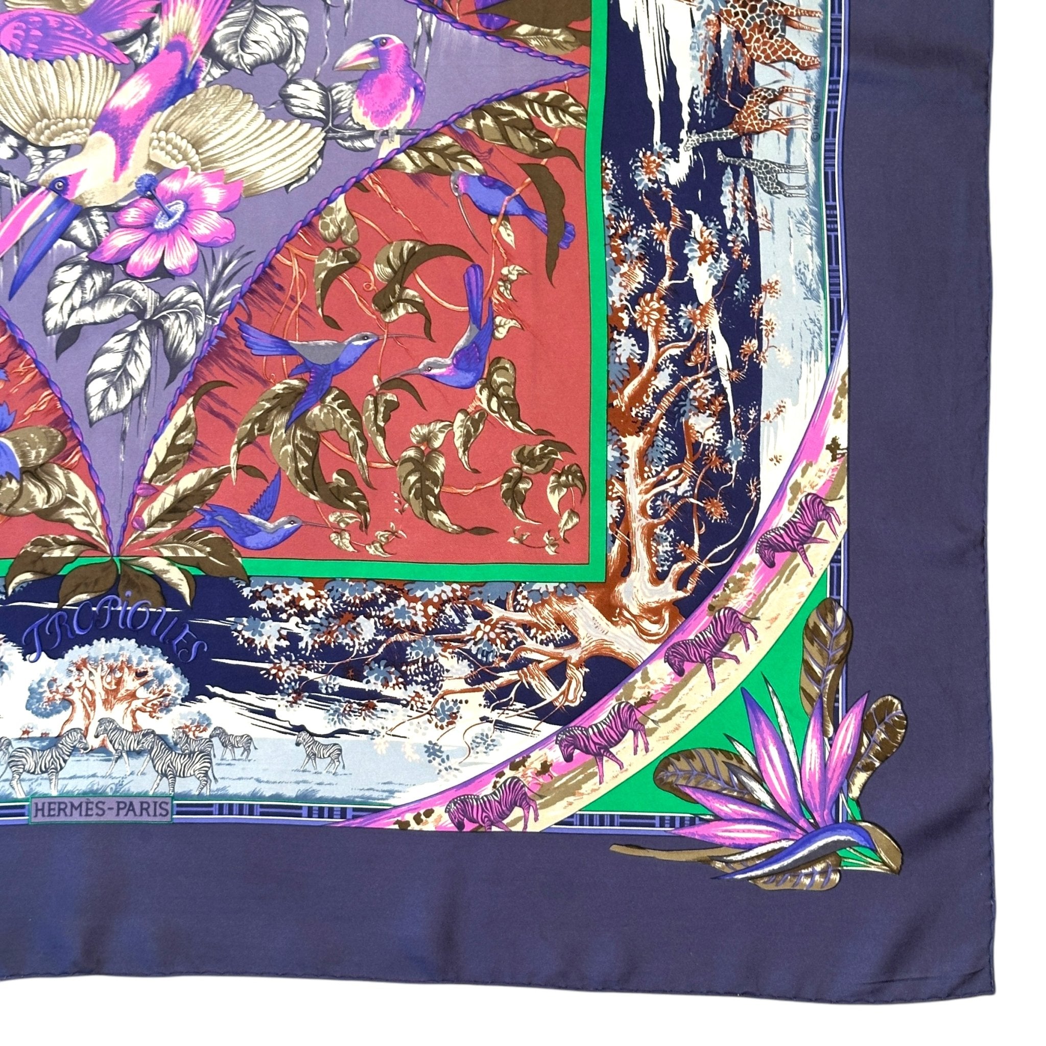 carre hermes tropiques bleu vert et rose