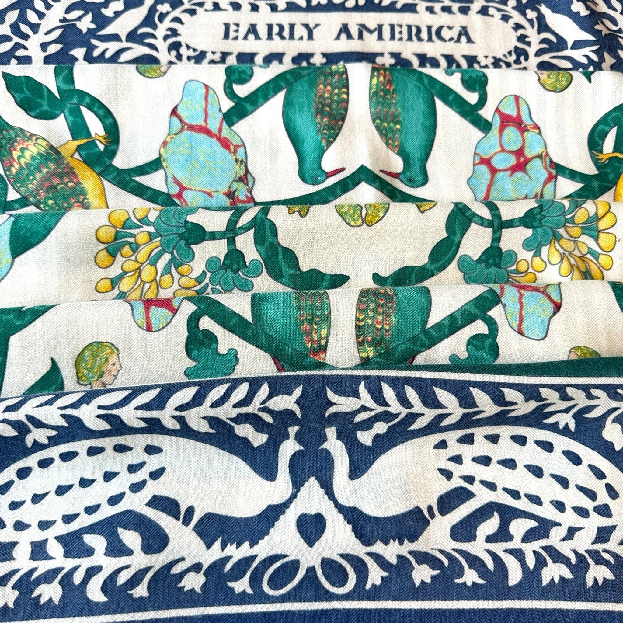 vue du foulard Hermès porté