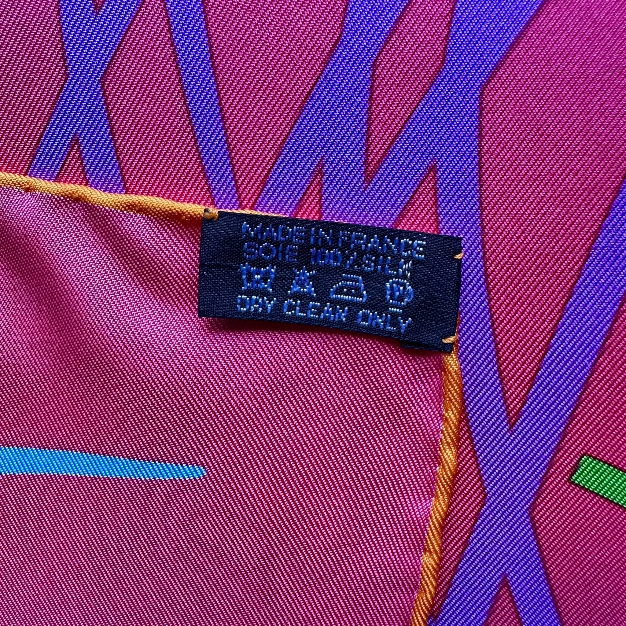 Zoom de l'étiquette de composition 100% soie made in France