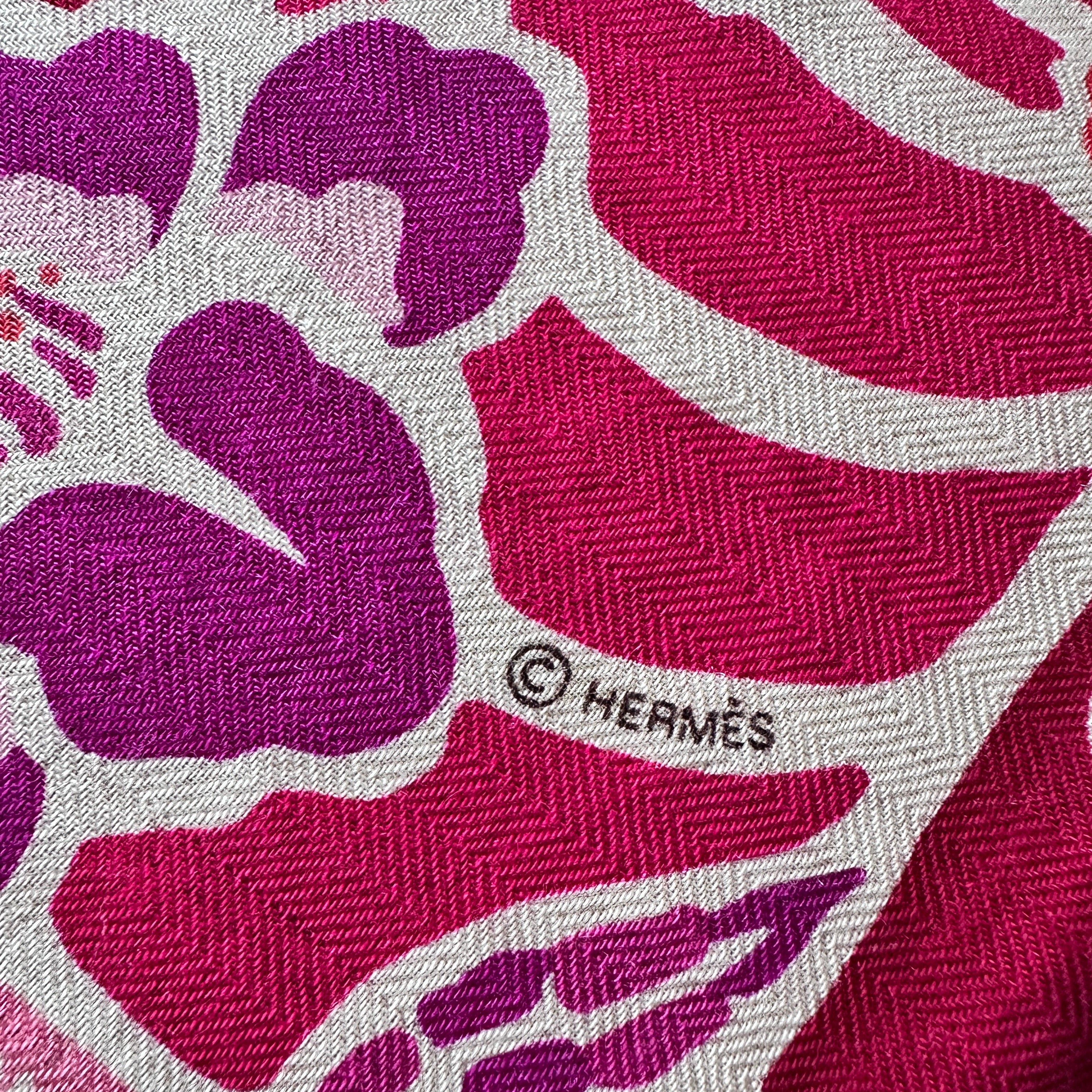 zoom sur le logo de copyright Hermès 